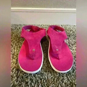 Woman’s pink Ryka sandals size 9.5w like new